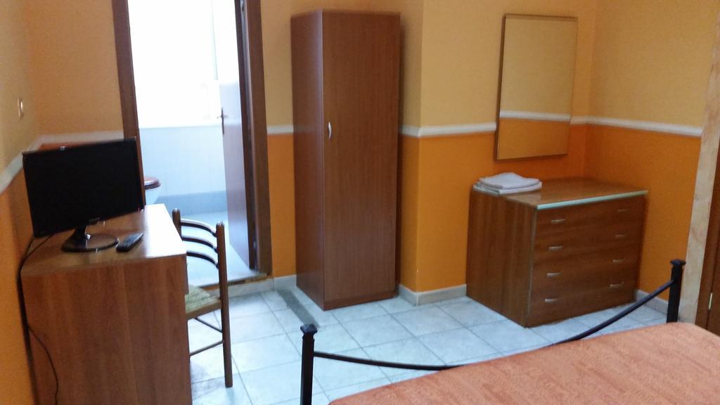 Hotel Gorizia Catania Habitación foto